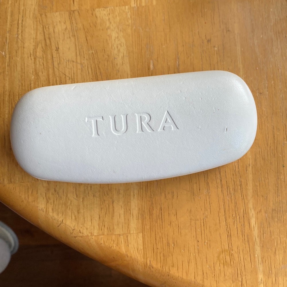 TURA White Glasses / Sunglasses Hard Shell Case Clam Shell Case Only